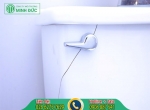 Két nước bồn cầu bị nứt, kêu to, không có nước và cách xử lý