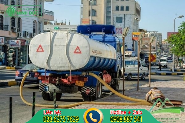 Dịch vụ h&uacute;t bể phốt Tuy&ecirc;n Quang uy t&iacute;n