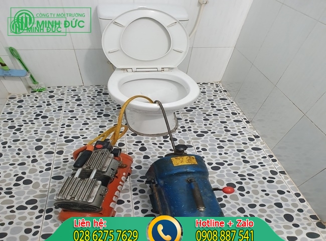 th&ocirc;ng bồn cầu huyện H&oacute;c M&ocirc;n gải đ&aacute;p thắc mắc