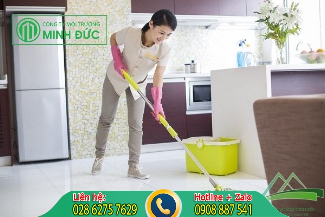 N&ecirc;n sử dụng sản phẩm nước lau s&agrave;n n&agrave;o?