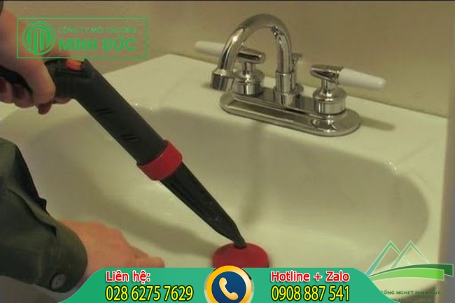 Thông bồn rửa chén quận 5 bằng dung dịch chuyên dụng