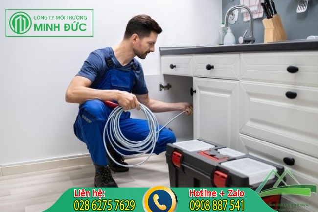 Th&ocirc;ng bồn rửa ch&eacute;n Huyện Nh&agrave; B&egrave; đơn giản tại nh&agrave;